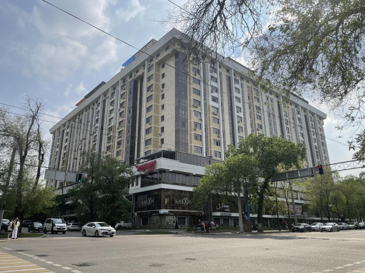 Апартаменты #2 Almaty Exterior photo